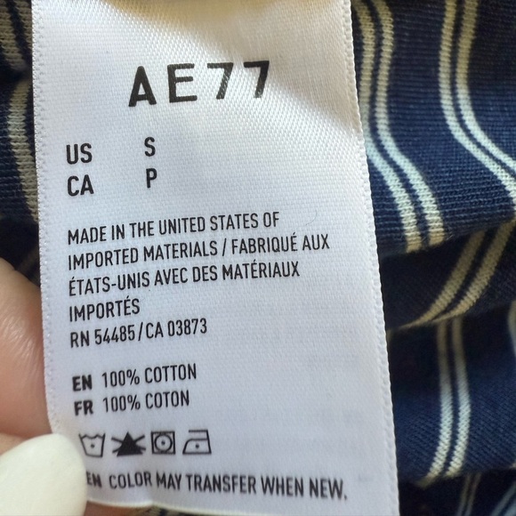 American Eagle AE 77 lot of 2 Short Sleeve Tees Navy Peach Small NWT premium - Picture 6 of 10